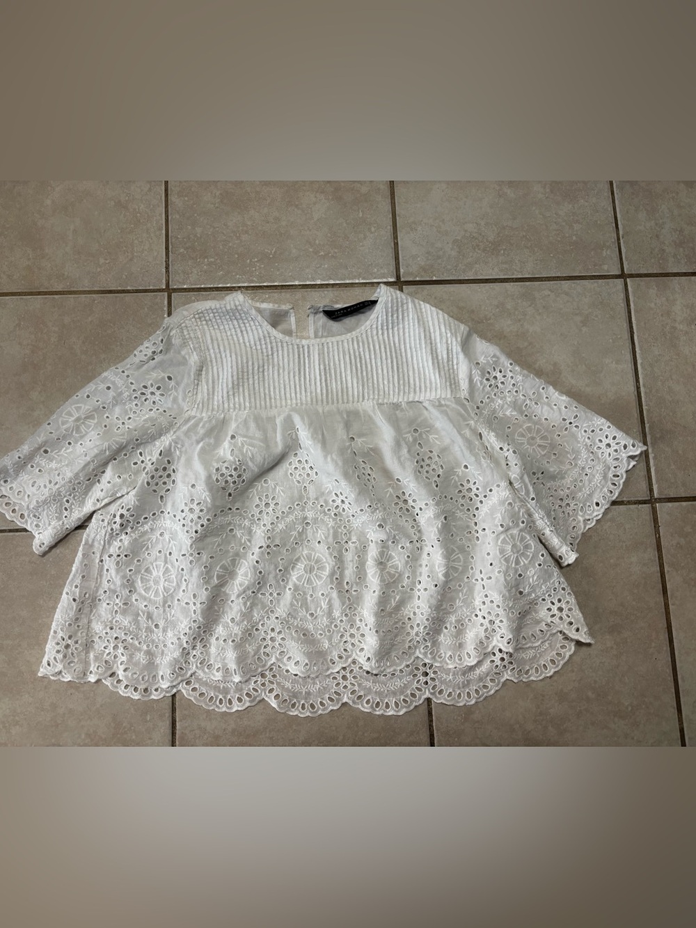 Zara White Eyelet Blouse with Scalloped Hem size M